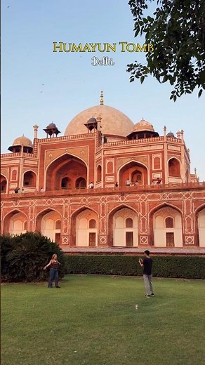 Delhi’s Hidden Gem: Humayun’s Tomb