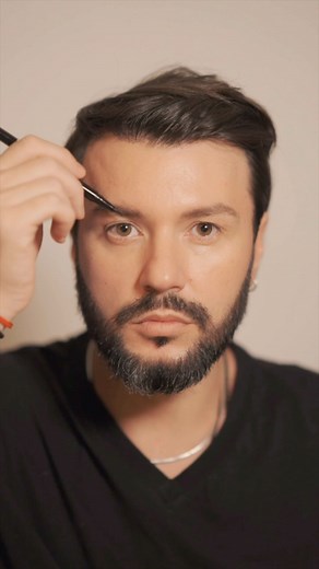Marian Capet on Instagram: "Men’s beards makeup and mens eyebrows makeup step by step ! @nyxcosmetics_romania . . . . #menshair #menslook #mensgrooming #reelsinstagram #reels #viralreels"