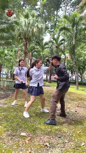 Martial Arts vs Street Bully #SOSBODYGUARD #martialarts #selfdefense