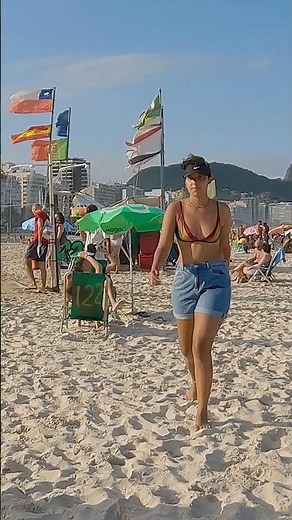 Rio de Janeiro CARNIVAL / Copacabana Beach