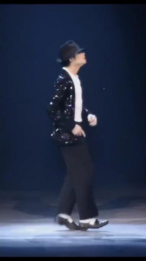 Michael Jackson Robot Dance