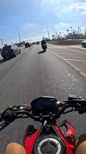 1.5K views · 1K reactions | Mastering Right Turns: A Motorcycle Tutorial | Gixxer Jesus | Facebook