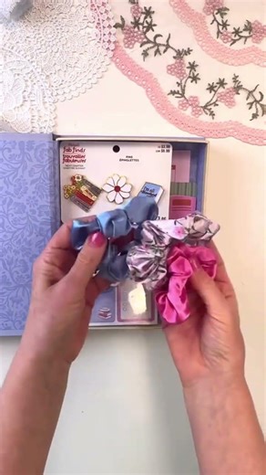 DIY Bridgerton Gift Idea for Book Lovers 👑📚