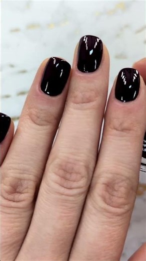 THIS ICONIC ESSIE SHADE NEVER GOES OUT OF STYLE #shorts