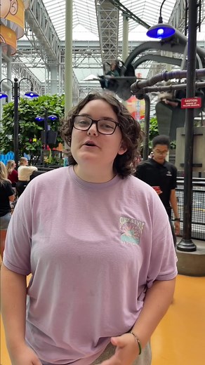 Challenge to a Spin Off with Tara at Mall of America