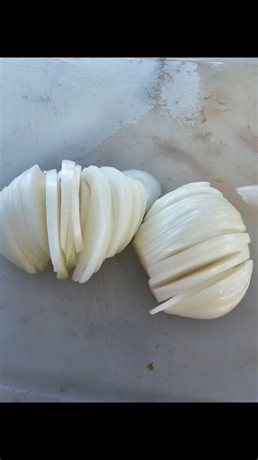 Big old pot of green beans and new potatoes #camping #country #KnottCountyTrailRide | Lesley Cooks and Bakes