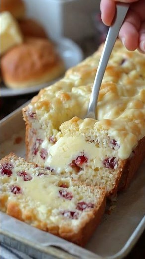 🍒 Cranberry Cream Cheese Loaf