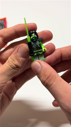 Огляд на мою останню посилку (В мене тепер нарешті є Морро🥳) Посилку замовляв взагалі чисто заради запакованої фігурки Морро, але щоб трошки вигідніше за доставку, то взяв ще і духа по першому сезону др #лего #lego #ніндзяго #ninjago #legoreview #legounboxing #legotiktok #morro #ninjagodragonsrising