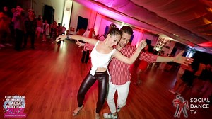 Antonio Berardi & Valeriya Lebedeva - Salsa Social Dancing --- 24th June - 1st July 2019 Croatian Summer Salsa Festival (Rovinj, Croatia) Next edition: 28th of June - 5th July 2021 Rovinj/Croatia World's unique sea, sun and salsa festival http://www.crosalsafestival.com/ ---- Social Dance TV production ● https://www.youtube.com/socialdancetv/ ● https://www.instagram.com/socialdancetv/ Booking: pr@socialdancetv.com | Social Dance TV