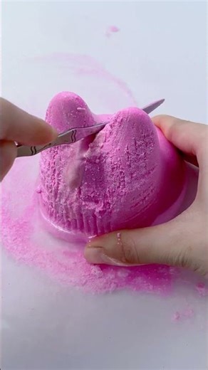 ASMR DIG A MYSTERY FUFUSQUISHY RABBIT KIT!!