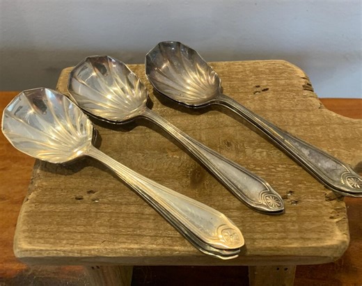 EPNS Vintage Silver-plated Dessert Spoons - Set of 7 - Etsy
