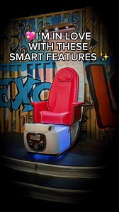 2.6K views | 朗 The Privé Lounge Pedicure Chair is equipped with the...