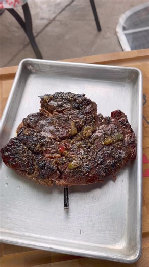 6.1K views · 47 reactions | Chuck yea! Let’s dive into this low and slow cooked chuck roast!  #chuckroast #bbq #lowandslow #shreddedbeef #traegergrills #meatsweats #videoreelsfbreels #cookingathome #thisjewcanque | This Jew Can Que | Facebook