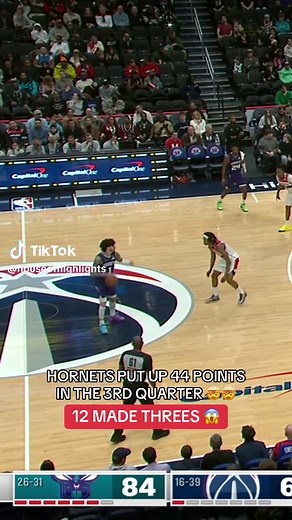 Hornets Offensive Explosion: 44 Points in the 3rd Quarter