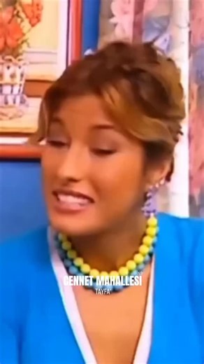 cennet mahallesi on Instagram: "Daha fazlası için sayfamızı takip edebilirsiniz 🥰 . . . #cennetmahallesi #melekbaykal #cennetmahallesipembe #keşfet #kesfet . . Cennet Mahallesi, Erler Film imzalı, 11 Haziran 2004 ile 9 Haziran 2007 tarihleri arasında Show TV’de yayımlanan komedi türündeki Türk televizyon dizisidir. 3 sezondan oluşan dizi, 119. bölümü ile ekranlara veda etti. 1981 yılında yayınlanan Gırgıriye filminin dizi versiyonudur. Cennet Mahallesi, İatanbul’un kenar semtlerinden biridir. D