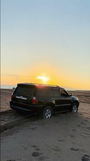 Toyota Surf CONQUERS Desert Terrain