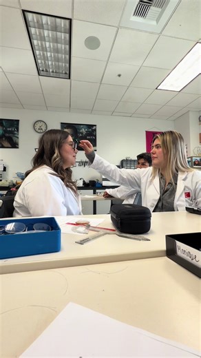 school vlog 🎄📚 #optics #vlogmas #schoolvlog #dayinmylife | vlog