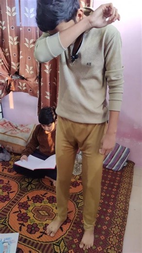 confidence level 😅😅#youtubeshorts #comedy #funny #viralvideo