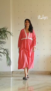 3K views · 12 reactions | "Adorned in a mesmerizing jacquard dress, each intricate thread tells a story, woven into the fabric of tradition. The allure of Ajrakh dances gracefully, painting tales of heritage and artistry on every gentle fold." #jacquarddress #dressesforwomens #dressesloves #jacquard #handloomcollection #Itokri | iTokri.com | Facebook