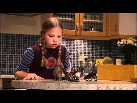 CBBC Shoebox Zoo- Episode 1(2004)