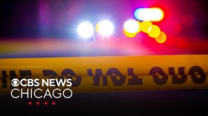 10 people targeted in an hour by armed robbers, Chicago police say