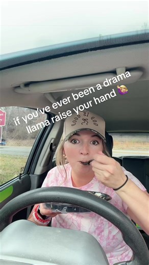 The Art of People Watching During Lunch Calls