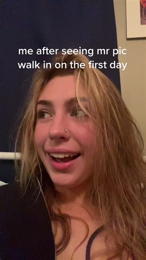 @jennapyatt_ why does south hire hot math teachers 😩