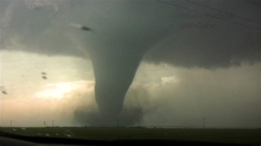 Violent tornado near Rozel, Kansas on May 18, 2013 | Storm Chaser Gabe Garfield