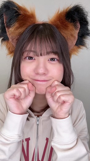冨里奈央のぶんぶくダンス - 可愛いナオナオの魅力