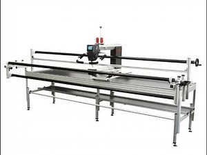 Bernina Q24 Longarm with Qmatic Software