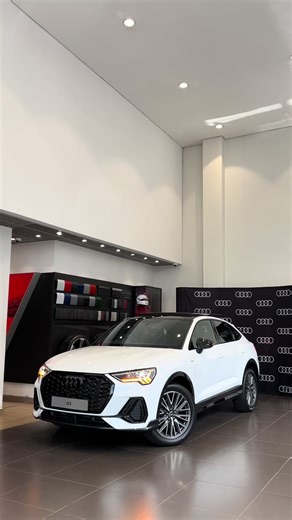 2026 Audi Q3 SPORTBACK Black Edition: Features & Pricing