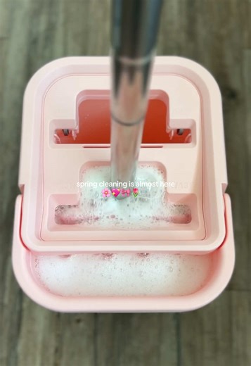 spring cleaning the perfect time to purge, clean out your closet, open up the windows and dust everything. The pink things might make it more fun 🤭🎀💖 #springcleaning#cleaning#cleanwithme#cleaningmotivation#cleantok