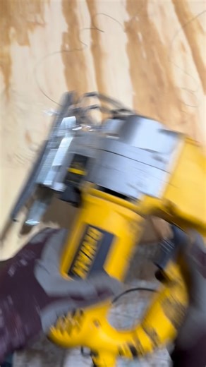 﫚Wood trees with gingerbread flair that are both gorgeous and effortless, all in one. #gingerbread #woodchristmastree #christmastree #homedecor #handmade #woodart #woodprojects #christmasmagic | Neys Rustic Script | Facebook