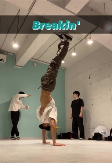 Break Dance Compilation: Best Moves and Tutorials