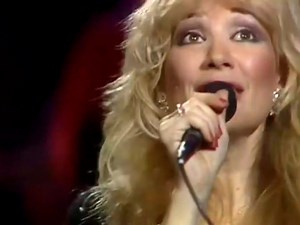 LANE BRODY - OVER YOU 1983 | 𝕍𝔼𝕃ℍ𝔸ℝ𝕀𝔸