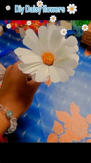 Diy Daisy flower 💐|| by paper #craft #shorts #shortsfeed #craftideas # flower