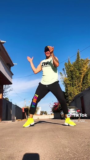 Zumba Dance with Zin Rene Ruiz Hidalgo: Mano Clap Clap Zin 102