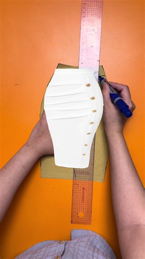 How to Create a Pencil Skirt Pattern