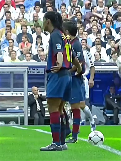 مهارات كرة القدم المذهلة في فيديوهات حصرية