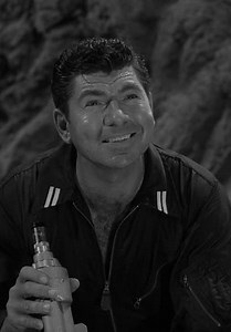 The Twilight Zone S03:E29 - The Little People