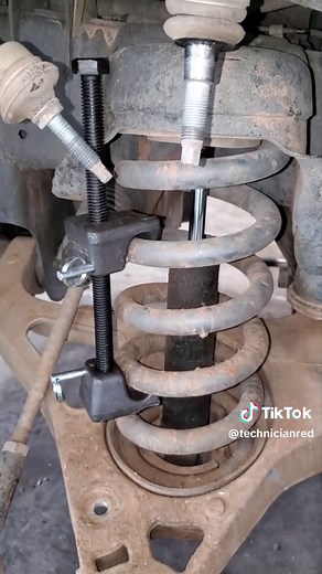 Mechanic Tip: Compressing Coil Springs | Easy and Safe Method