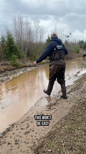 I CANT FIND BIG ENOUGH MUD HOLES FOR MY RZR! #shorts #viral #polaris #fyp #atv #mudding #rxr