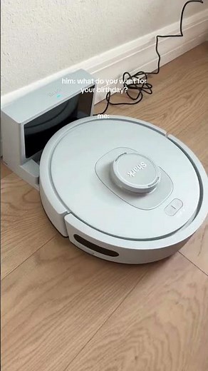 Shark Matrix Plus Robot Vacuum & Mop Review | Self-Empty, Sonic Mopping & CleanEdge Tech! 🤖✨