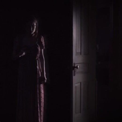 The Creepy Bed Scene in The Conjuring 1