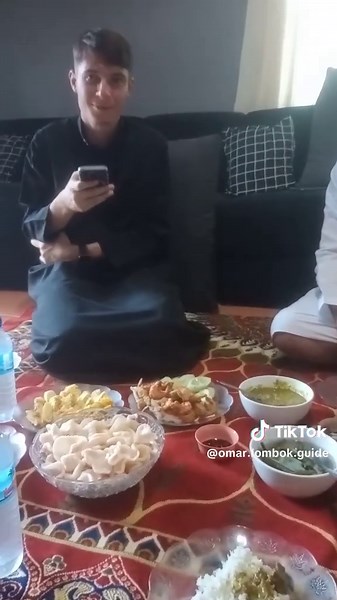 Omar Lombok guide on TikTok