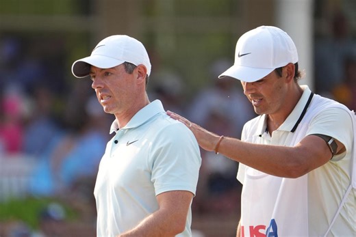 Watch: Rory McIlroy storms off after throwing away US Open