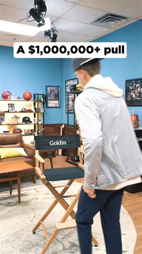 🚨 A LIFE-CHANGING PULL! 👀 A once-in-a-lifetime card — the Victor Wembanyama 2025 Topps Chrome Superfractor Auto. Now the story continues as the card heads to PSA for grading. JUST CONSIGNED and coming soon to the Goldin 100 at goldin.com! | Goldin