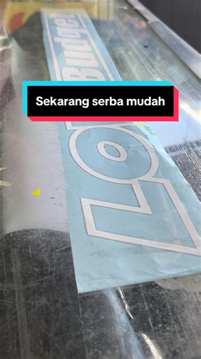 Sticker Cutting Tutorial: Creative Low-Budget Techniques