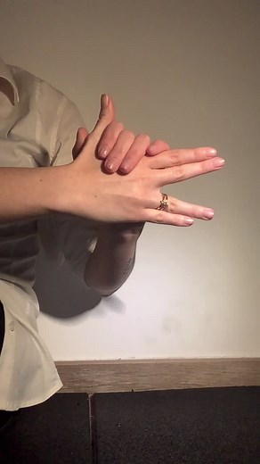 Megumi’s hand signs #megumi#megumifushiguro#jujutsukaisen#shadows#fushiguro#perte#anime