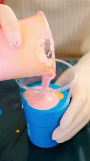 Essential Acrylic Pouring Tips for Beginners